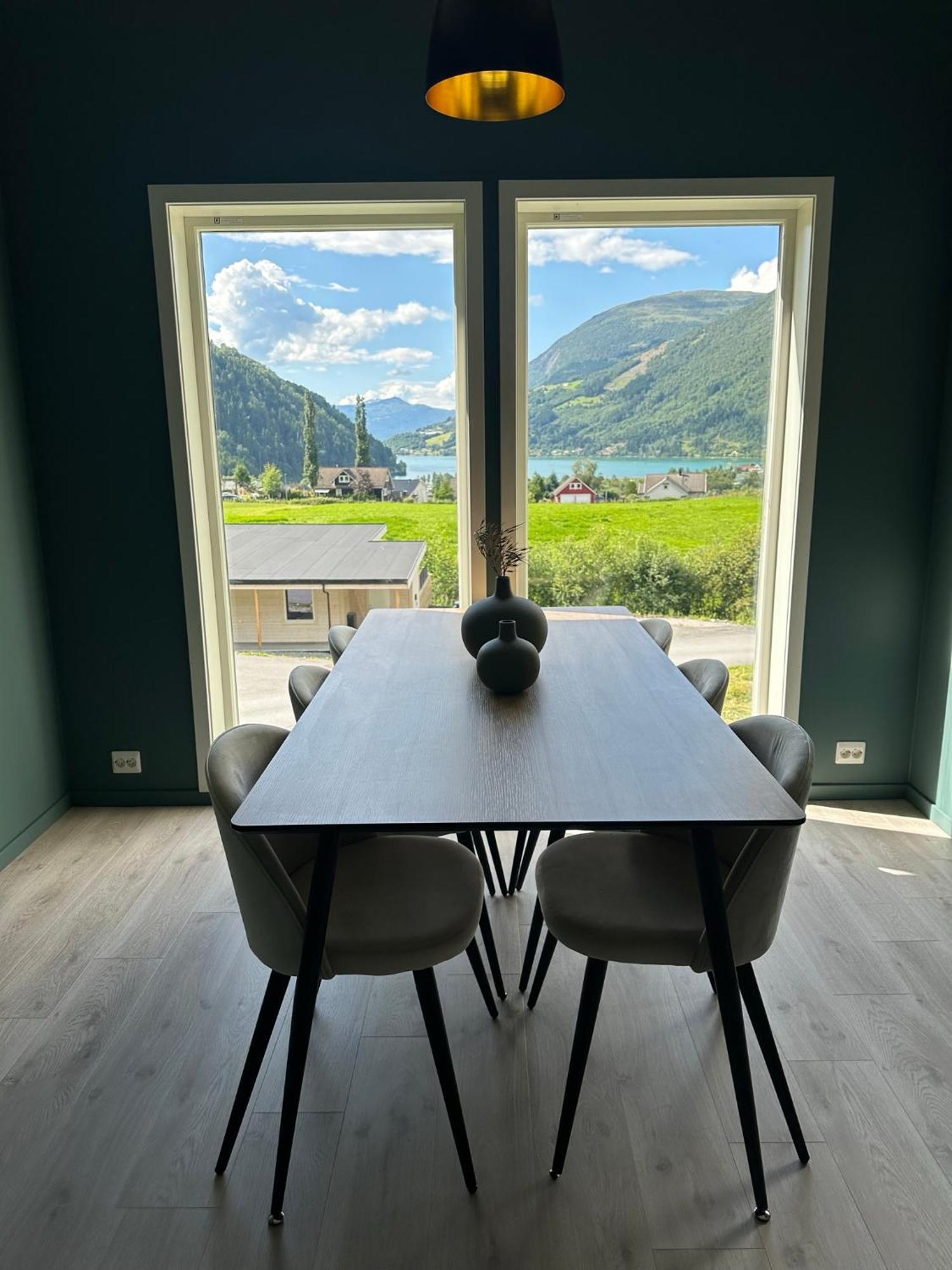 Loen Panorama Lägenhet Stryn Exteriör bild